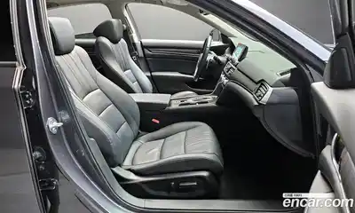 Honda Accord 2021 2.0 гидро в Москве № 271070, миниатюра 11