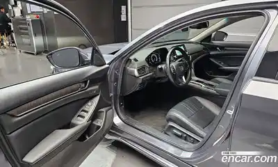 Honda Accord 2021 2.0 гидро в Москве № 271070, миниатюра 10