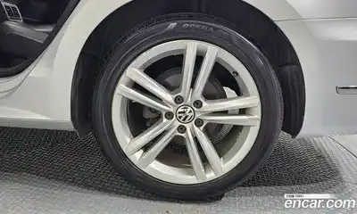 Volkswagen Passat 2013 2.0 гидро в Москве № 277438, миниатюра 5