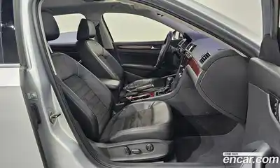 Volkswagen Passat 2013 2.0 гидро в Москве № 277438, миниатюра 10