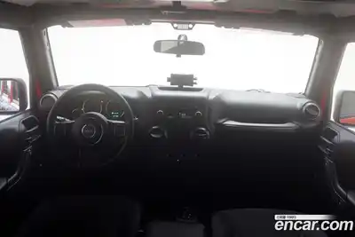 Jeep Wrangler 2016 3.6 гидро в Москве № 278431, миниатюра 2
