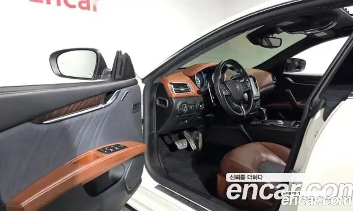 Maserati Ghibli 2018 3.0 гидро в Москве № 282842, фото 11