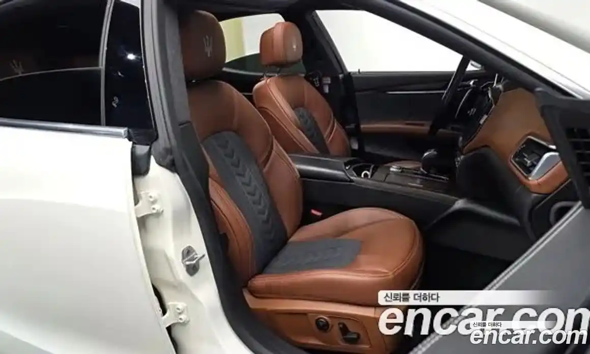 Maserati Ghibli 2018 3.0 гидро в Москве № 282842, фото 9