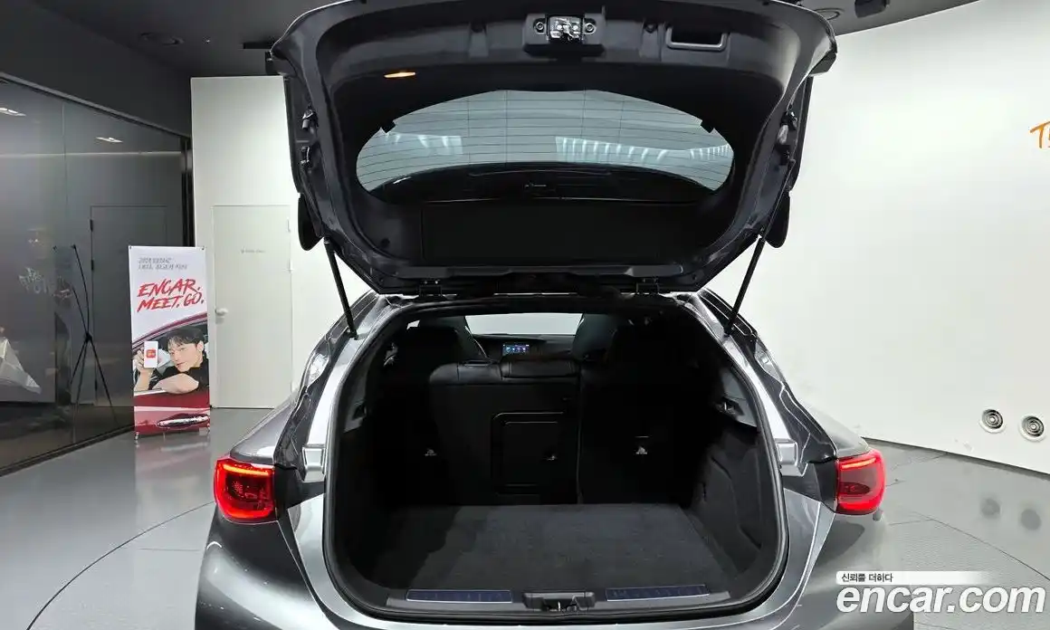 Infiniti Q30 2017 2.0 гидро в Москве № 294281, фото 20