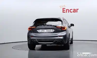 Infiniti Q30 2017 2.0 гидро в Москве № 294281, миниатюра 4