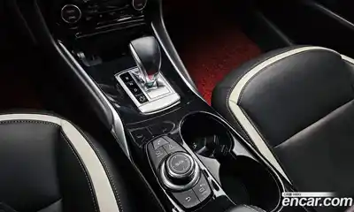 Infiniti Q30 2017 2.0 гидро в Москве № 294281, миниатюра 9