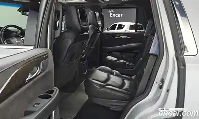 Cadillac Escalade 2019 6.2 гидро в Москве № 306672, миниатюра 12