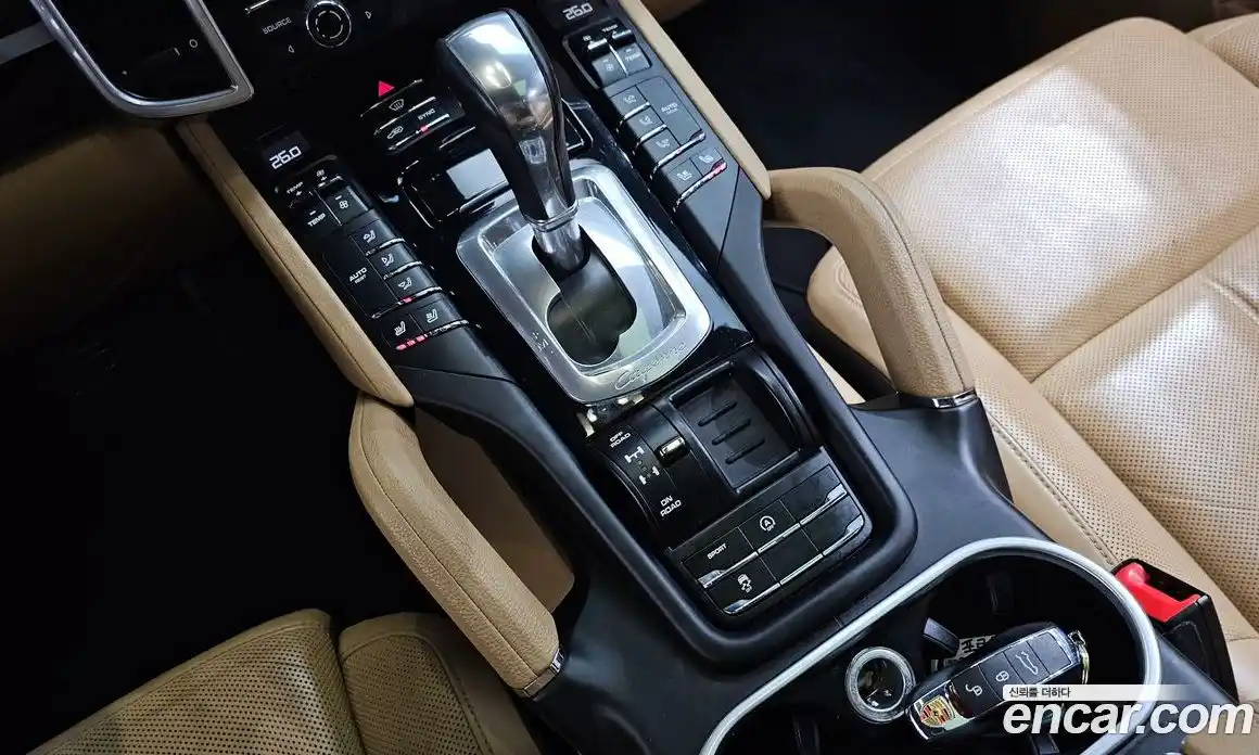 Porsche Cayenne 2016 3.0 гидро в Москве № 332055, фото 9