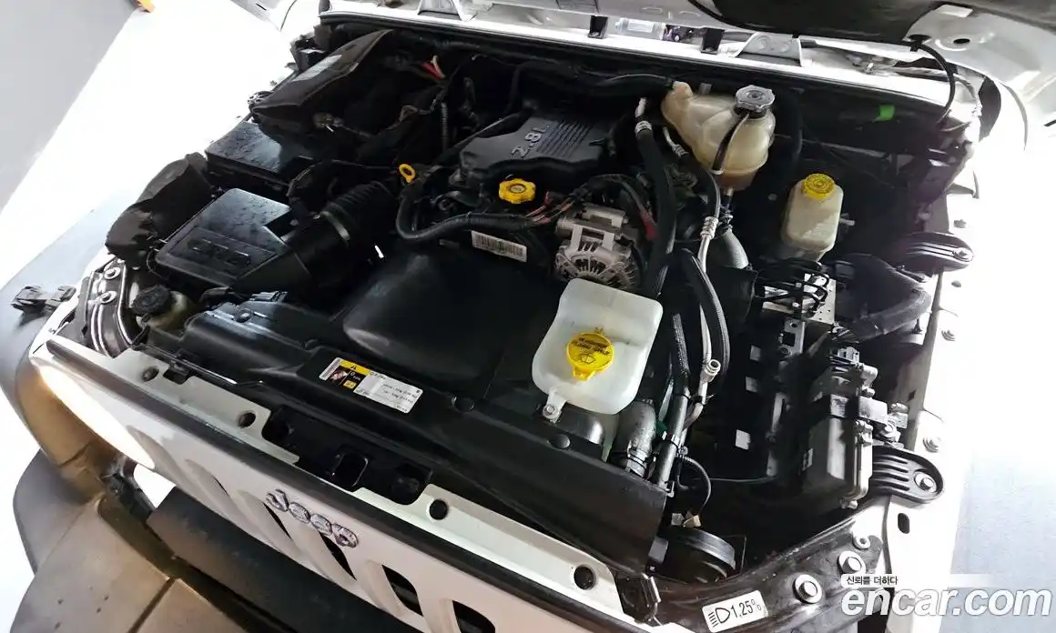Jeep Wrangler 2014 2.8 гидро в Москве № 340151, фото 6