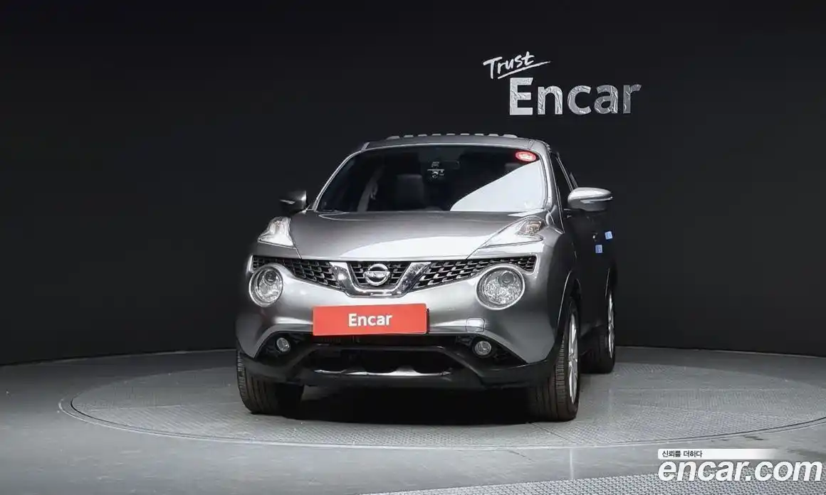 Nissan Juke 2017 1.6 гидро в Москве № 342612, фото 3