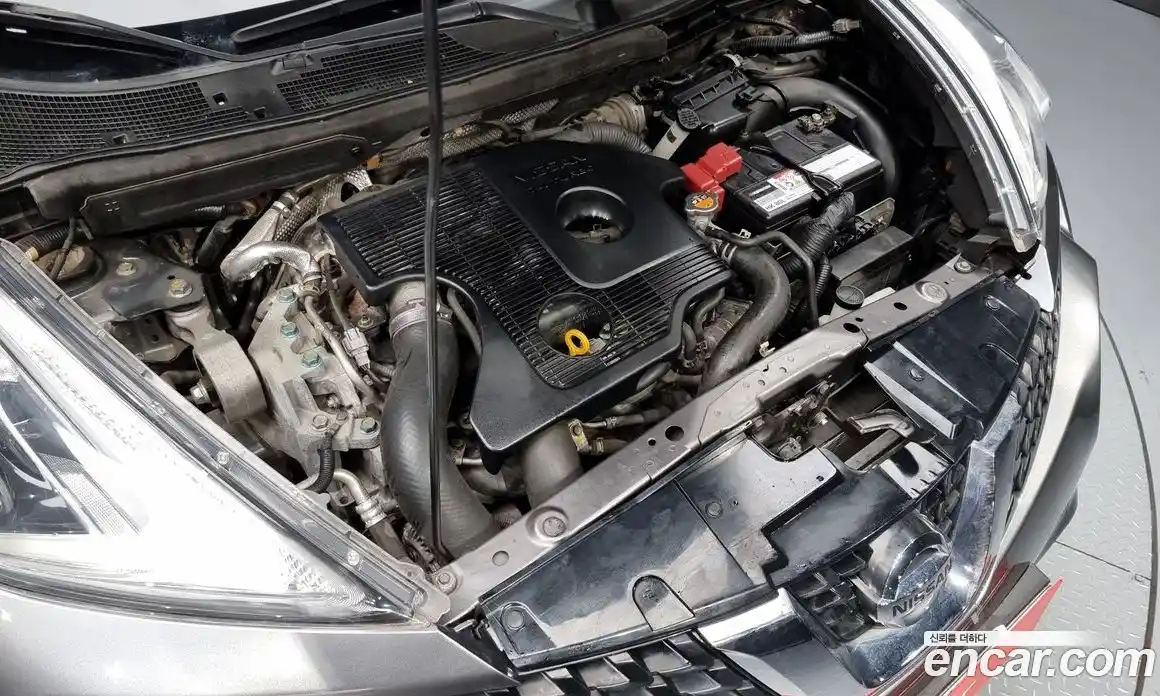 Nissan Juke 2017 1.6 гидро в Москве № 342612, фото 6