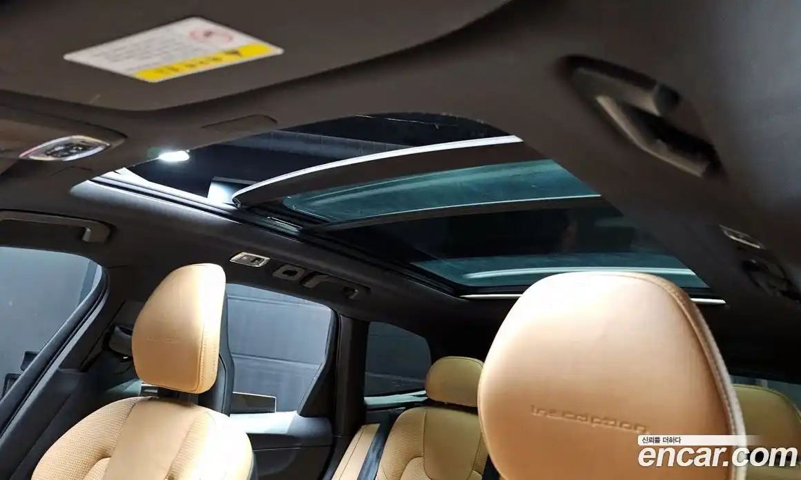 Volvo XC60 2018 2.0 гидро в Москве № 344222, фото 17