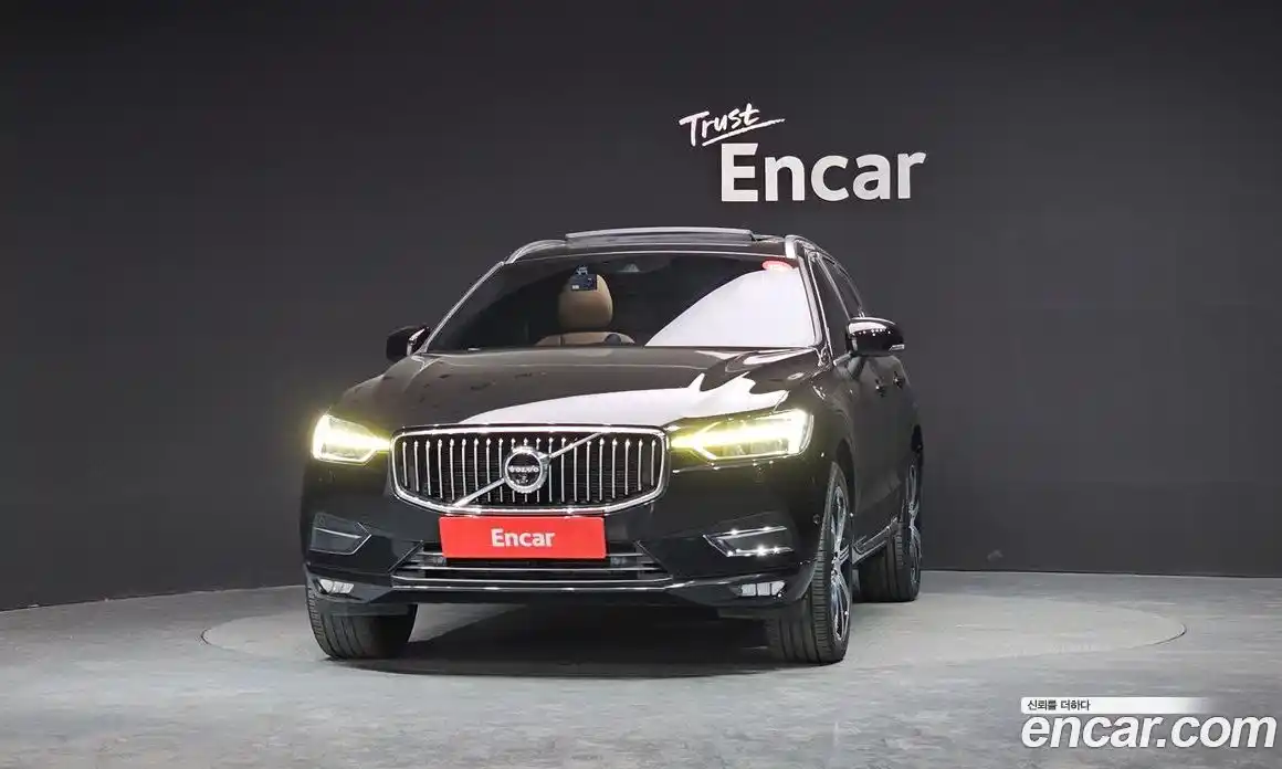 Volvo XC60 2018 2.0 гидро в Москве № 344222, фото 3
