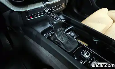 Volvo XC60 2018 2.0 гидро в Москве № 344222, миниатюра 9