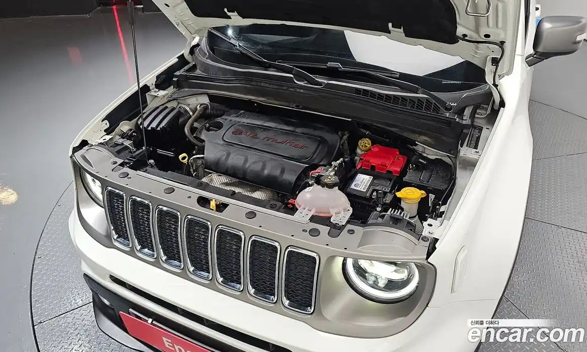 Jeep Renegade 2021 2.4 гидро в Москве № 401541, фото 6