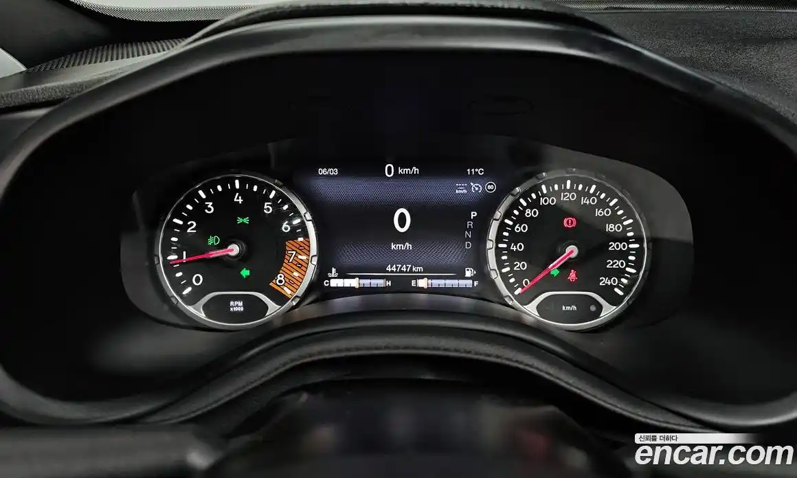 Jeep Renegade 2021 2.4 гидро в Москве № 401541, фото 8