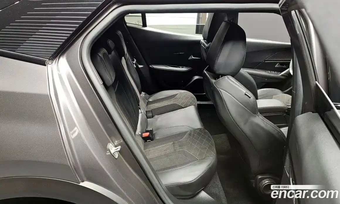 Peugeot 2008 2020 1.5 гидро в Москве № 500520, фото 11