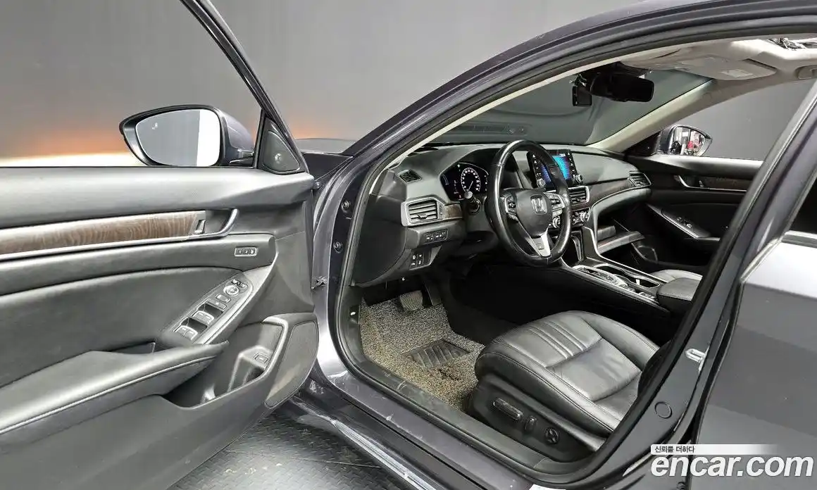 Honda Accord 2021 2.0 гидро в Москве № 519161, фото 11