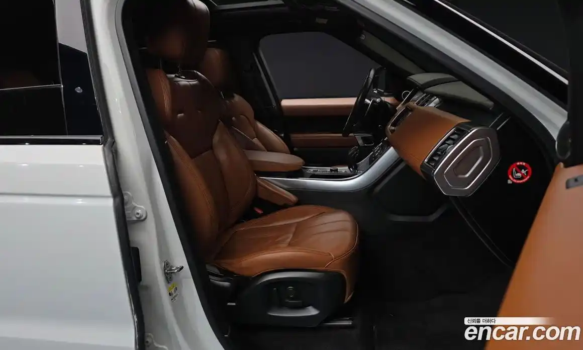 Land Rover Range-Rover Sport 2017 3.0 гидро в Москве № 538995, фото 11