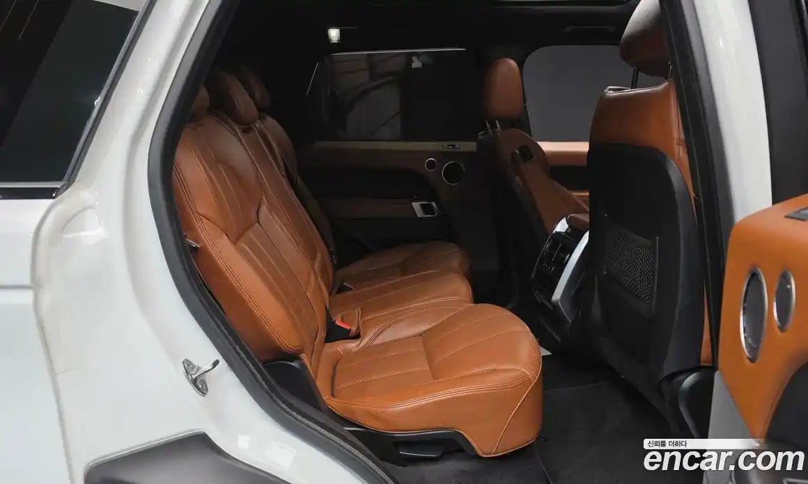 Land Rover Range-Rover Sport 2017 3.0 гидро в Москве № 538995, фото 12