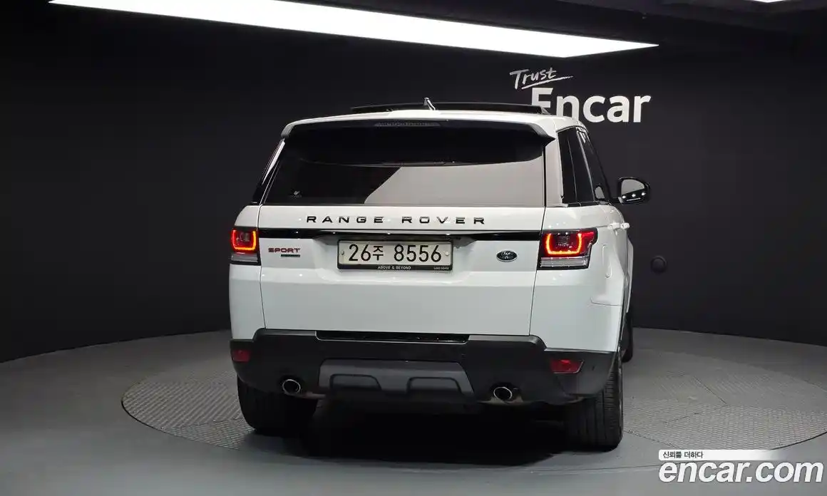 Land Rover Range-Rover Sport 2017 3.0 гидро в Москве № 538995, фото 4