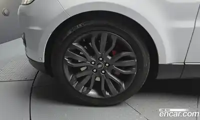 Land Rover Range-Rover Sport 2017 3.0 гидро в Москве № 538995, миниатюра 5