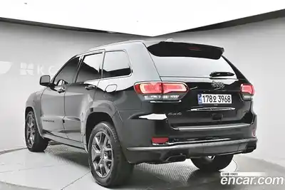 Jeep Cherokee 2020 3.6 гидро в Москве № 584496, миниатюра 2