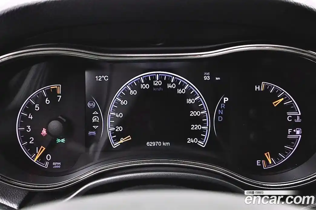 Jeep Cherokee 2020 3.6 гидро в Москве № 584496, фото 8