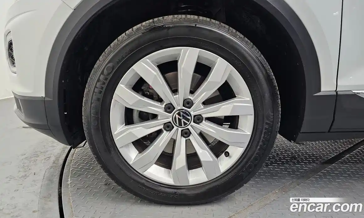 Volkswagen T-Roc 2021 2.0 гидро в Москве № 595593, фото 5