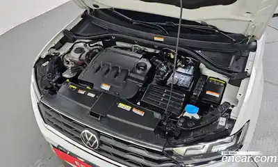Volkswagen T-Roc 2021 2.0 гидро в Москве № 595593, миниатюра 6