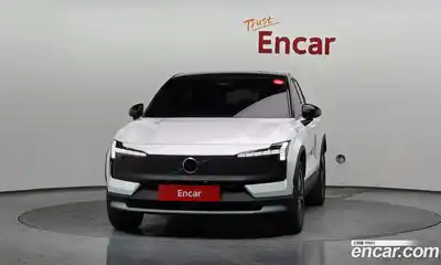 Volvo EX30 2025 0.2 гидро в Москве № 626133, миниатюра 3