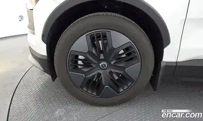 Volvo EX30 2025 0.2 гидро в Москве № 626133, миниатюра 5