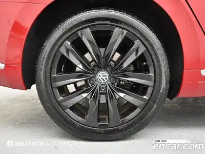 Volkswagen Arteon 2019 2.0 гидро в Москве № 629315, миниатюра 5