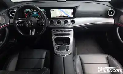 Mercedes-Benz E-Class 2021 2.0 гидро, миниатюра 6