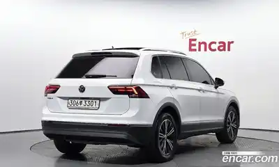 Volkswagen Tiguan 2020 2.0 гидро в Москве № 896131, миниатюра 2