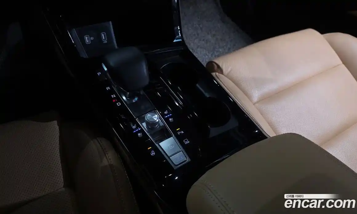 Kia K7 2020 2.5 Автомат в Москве № 930239, фото 9