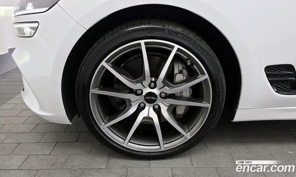 Genesis G70 2023 2.5 гидро в Москве № 930772, фото 5