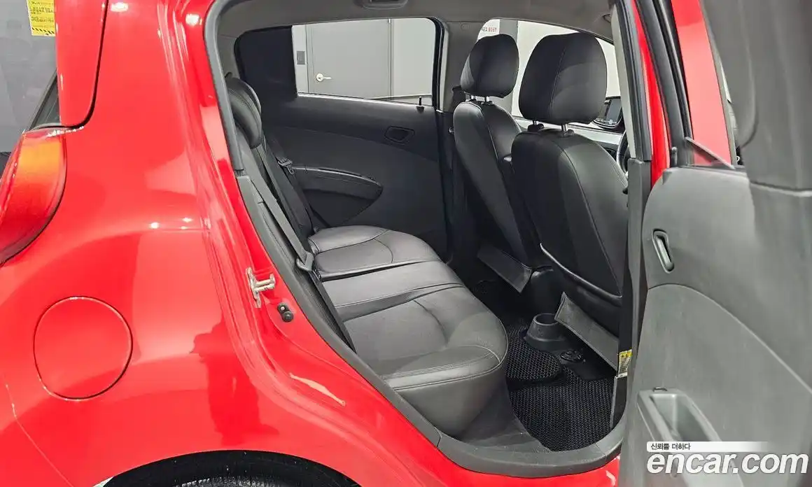 Chevrolet Spark 2015 1.0 гидро в Москве, фото 12