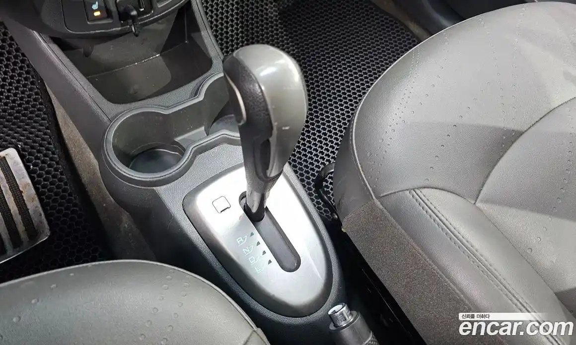 Chevrolet Spark 2015 1.0 гидро в Москве, фото 9