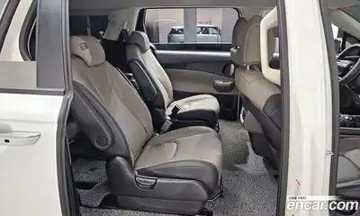 Kia Canival 2025 3.5 Автомат в Москве № 972409, миниатюра 12