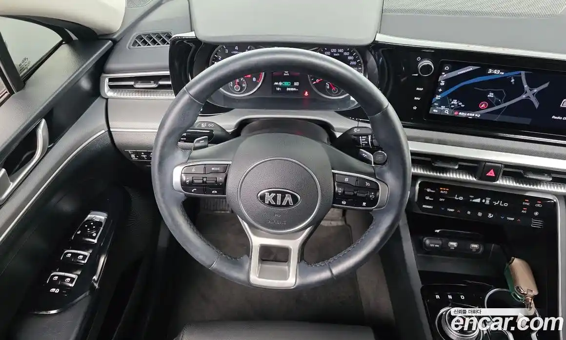 Kia K5 2021 2.0 гидро в Москве № 972485, фото 13