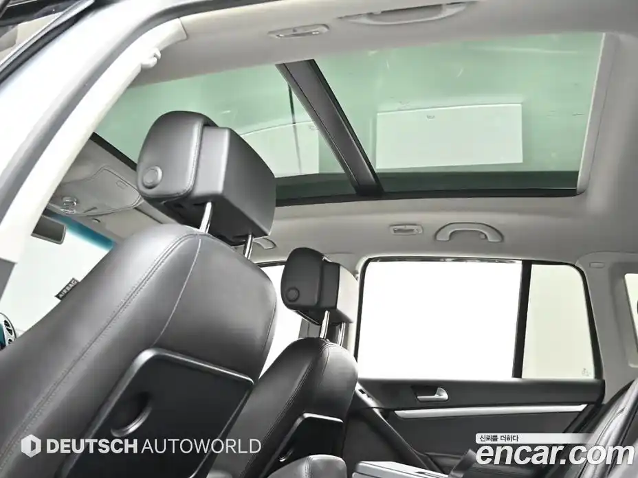 Volkswagen Tiguan 2015 2.0 гидро в Москве № 976172, фото 18