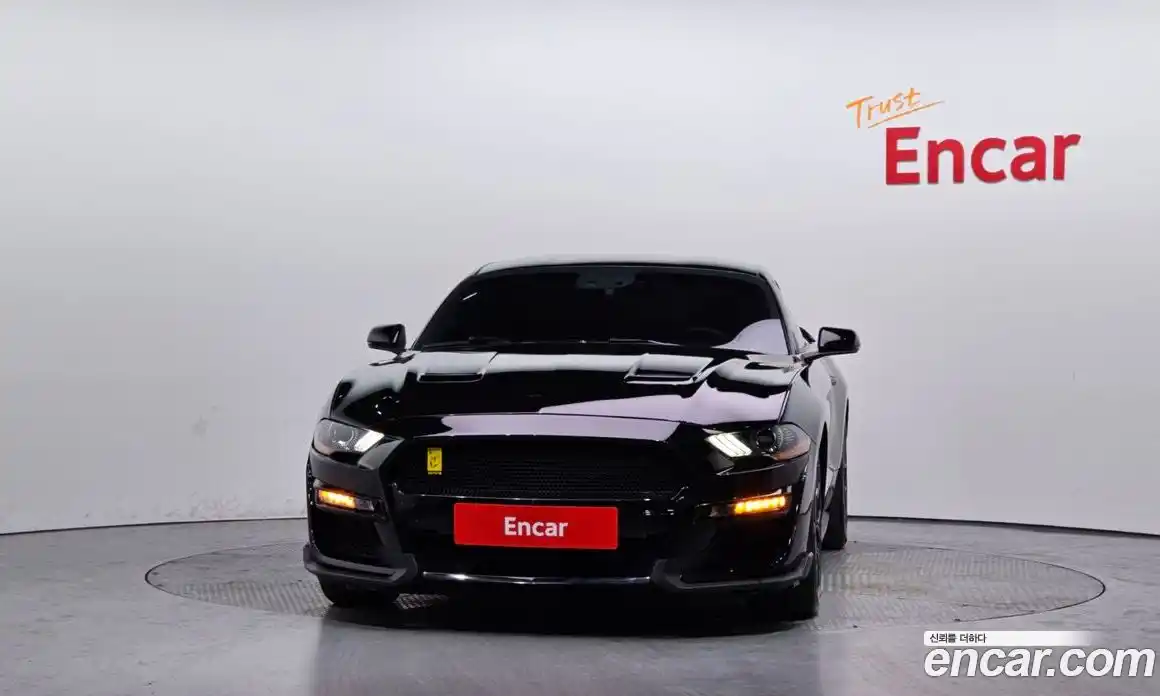 Ford Mustang 2019 2.3 гидро в Москве № 976333, фото 3
