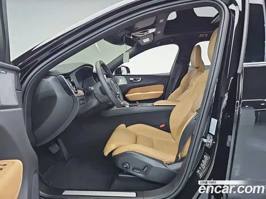 Volvo XC60 2021 2.0 гидро в Москве № 1000539, фото 10