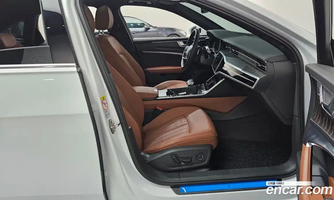Audi A6 2022 2.0 гидро в Москве, фото 11