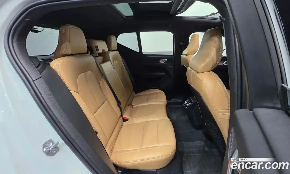 Volvo XC40 2020 2.0 гидро в Москве № 1008656, фото 19