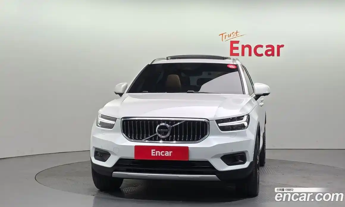 Volvo XC40 2020 2.0 гидро в Москве № 1008656, фото 3