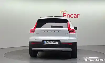 Volvo XC40 2020 2.0 гидро в Москве № 1008656, миниатюра 4