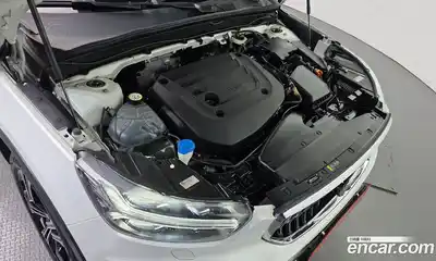 Volvo XC40 2020 2.0 гидро в Москве № 1008656, миниатюра 6
