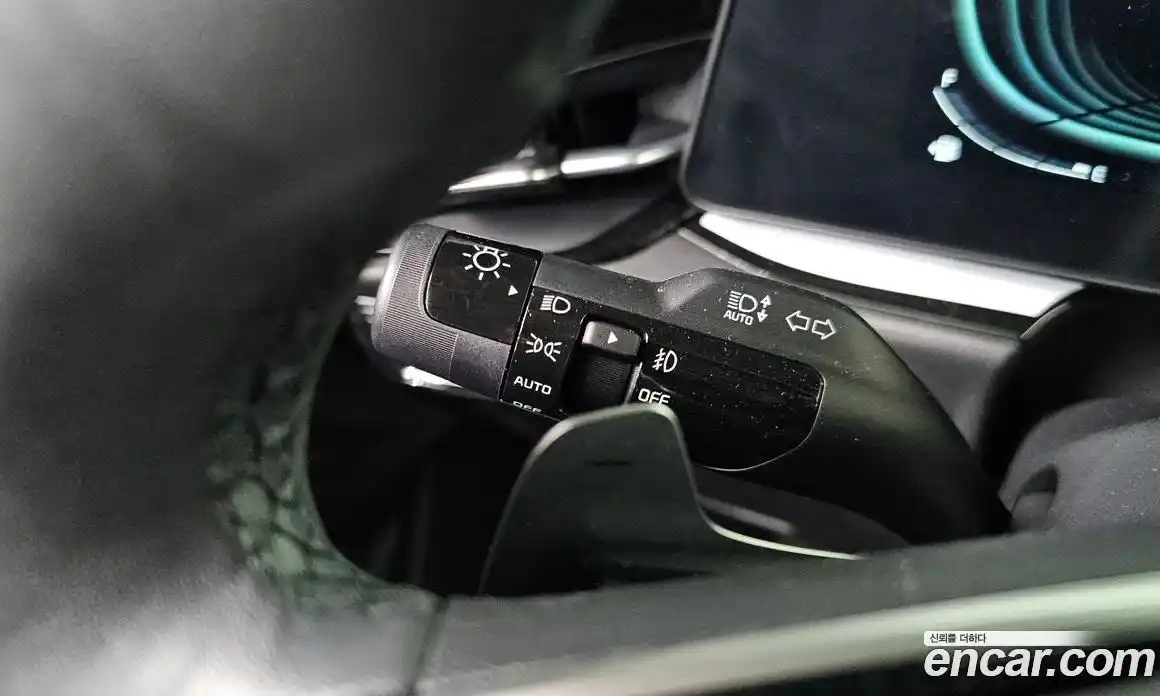 Kia Niro 2023 1.6 Автомат в Москве № 1009109, фото 13